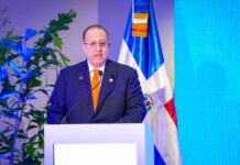 Magín Díaz: Reducir la pobreza infantil es clave para sostener el crecimiento económico de RD